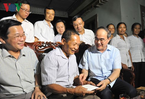 ການເຄື່ອນໄຫວຕອບບຸນແທນຄຸນຢູ່ທ້ອງຖິ່ນຕ່າງໆ